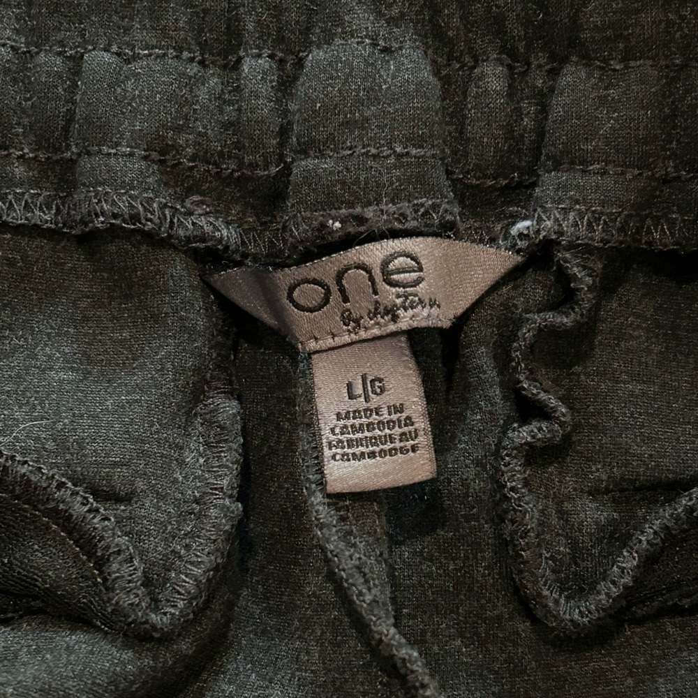 One By Chapter One drawstring pants - Picture 4 of 4